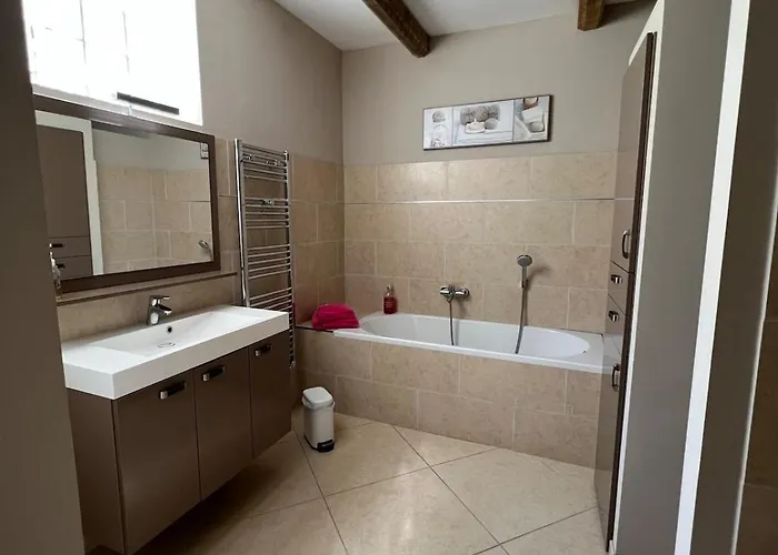 Ghjulia Vakantiehuis *